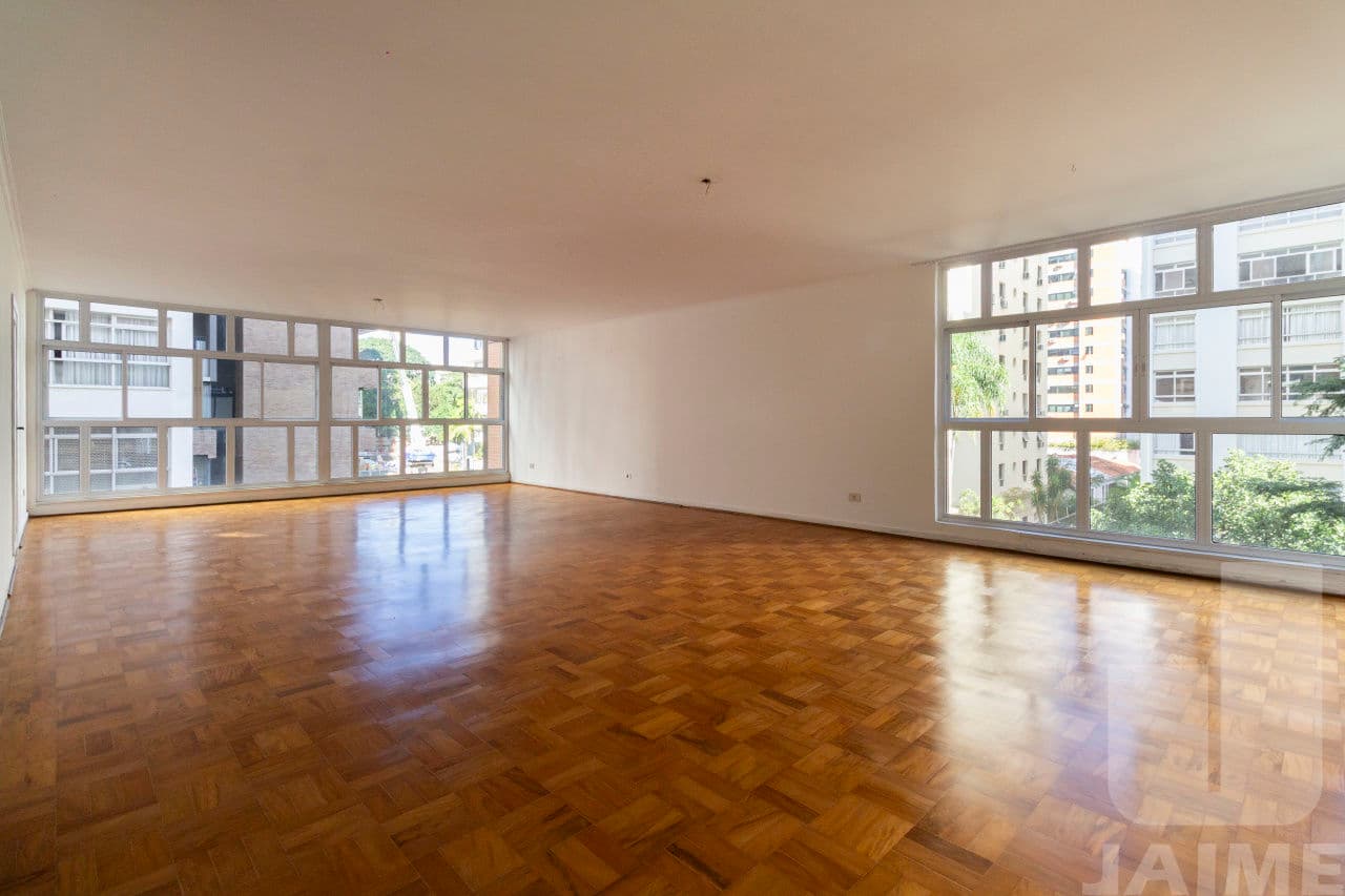 Apartamento de 3 dormitórios na R SERGIPE — Higienópolis, São Paulo - foto 1