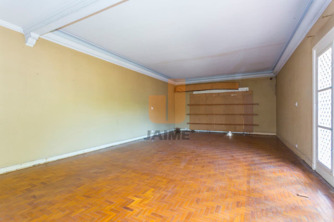 Casa de 4 dormitórios na R Capivari — Pacaembu, São Paulo - foto 3
