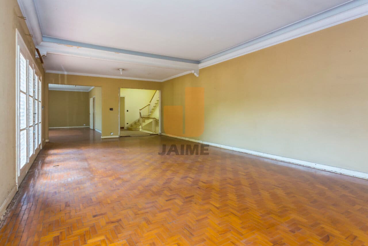 Casa de 4 dormitórios na R Capivari — Pacaembu, São Paulo - foto 5