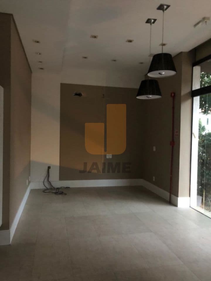 Comercial na AV Higienópolis — Higienópolis, São Paulo - foto 2