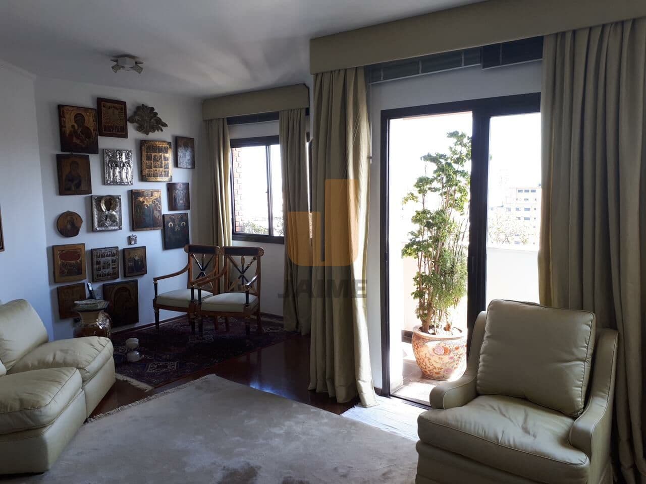 Apartamento de 4 dormitórios na R APINAJÉS — Sumaré, São Paulo - foto 2