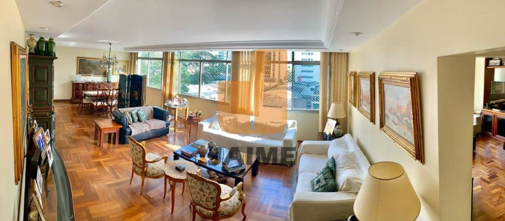 Apartamento em Itaim Bibi