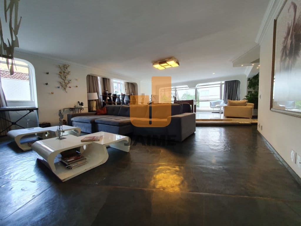 Apartamento em Cerqueira César