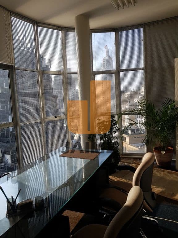 Comercial na R José Bonifácio — Sé, São Paulo - foto 2