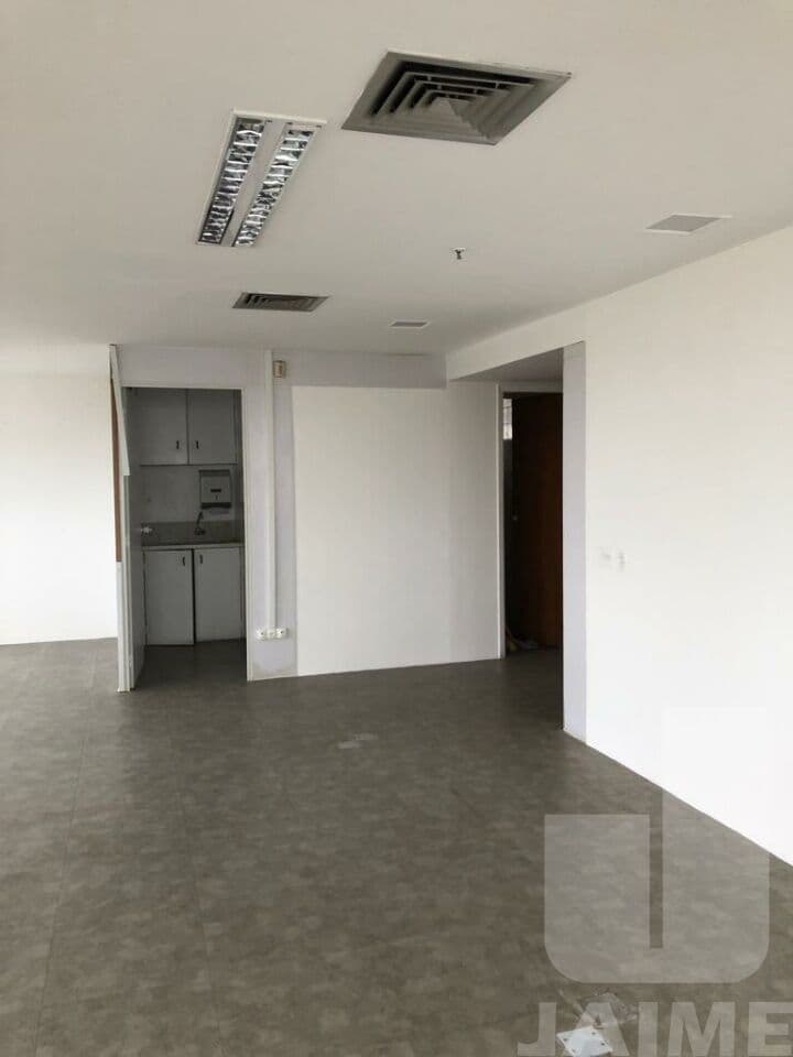 Comercial na R DOUTOR FRANCO DA ROCHA — Perdizes, São Paulo - foto 5