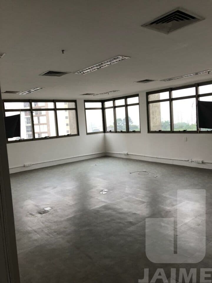 Comercial na R DOUTOR FRANCO DA ROCHA — Perdizes, São Paulo - foto 4