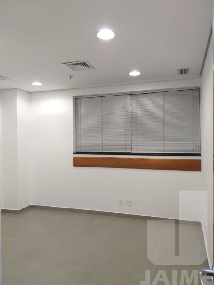 Comercial na R MATO GROSSO — Higienópolis, São Paulo - foto 4