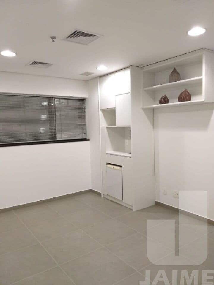 Comercial na R MATO GROSSO — Higienópolis, São Paulo - foto 2