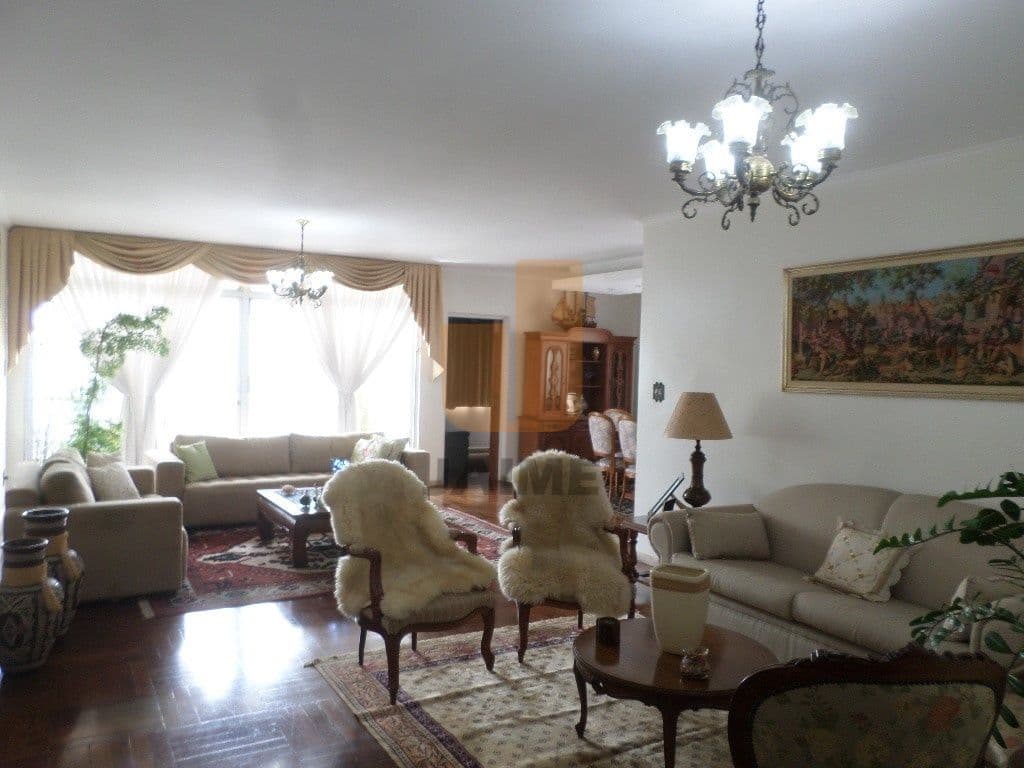 Apartamento de 3 dormitórios na R DOUTOR ALBUQUERQUE LINS — Higienópolis, São Paulo