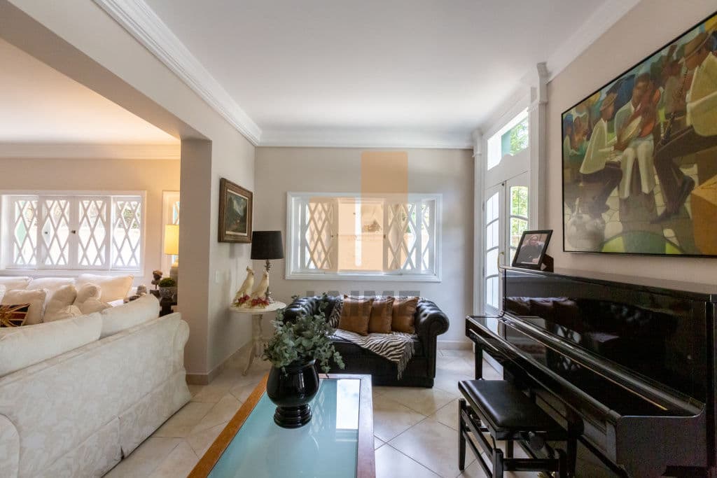 Casa de 3 dormitórios na R Itabaquara — Pacaembu, São Paulo - foto 4