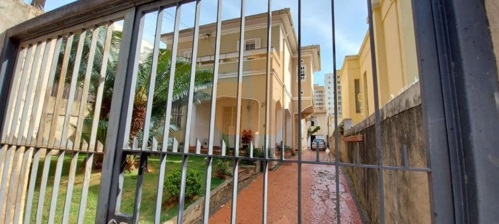 Casa em Campos Elíseos