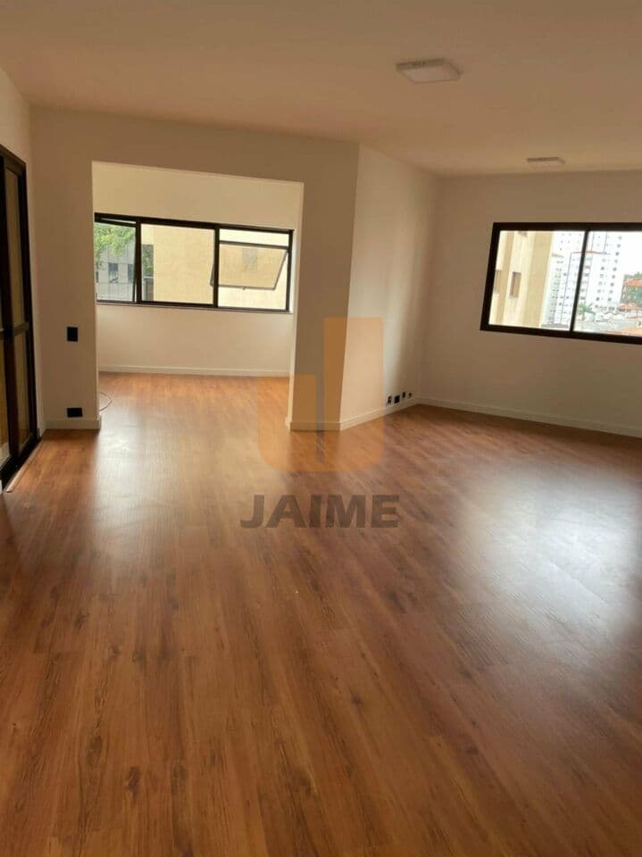 Apartamento de 4 dormitórios na R Castro Alves — Aclimação, São Paulo - foto 2