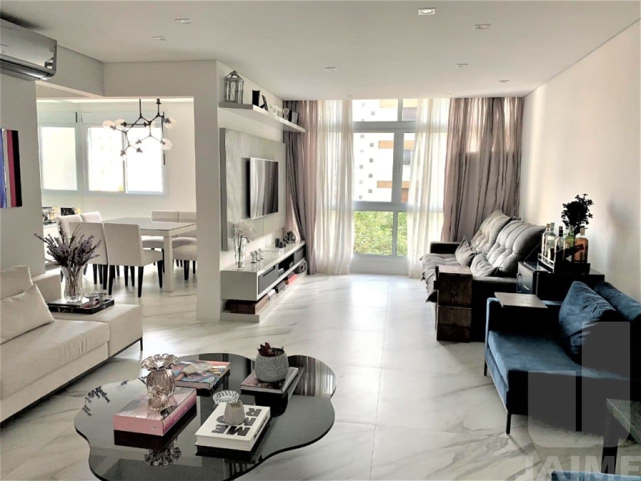 Apartamento de 3 dormitórios na R GABRIEL DOS SANTOS — Higienópolis, São Paulo