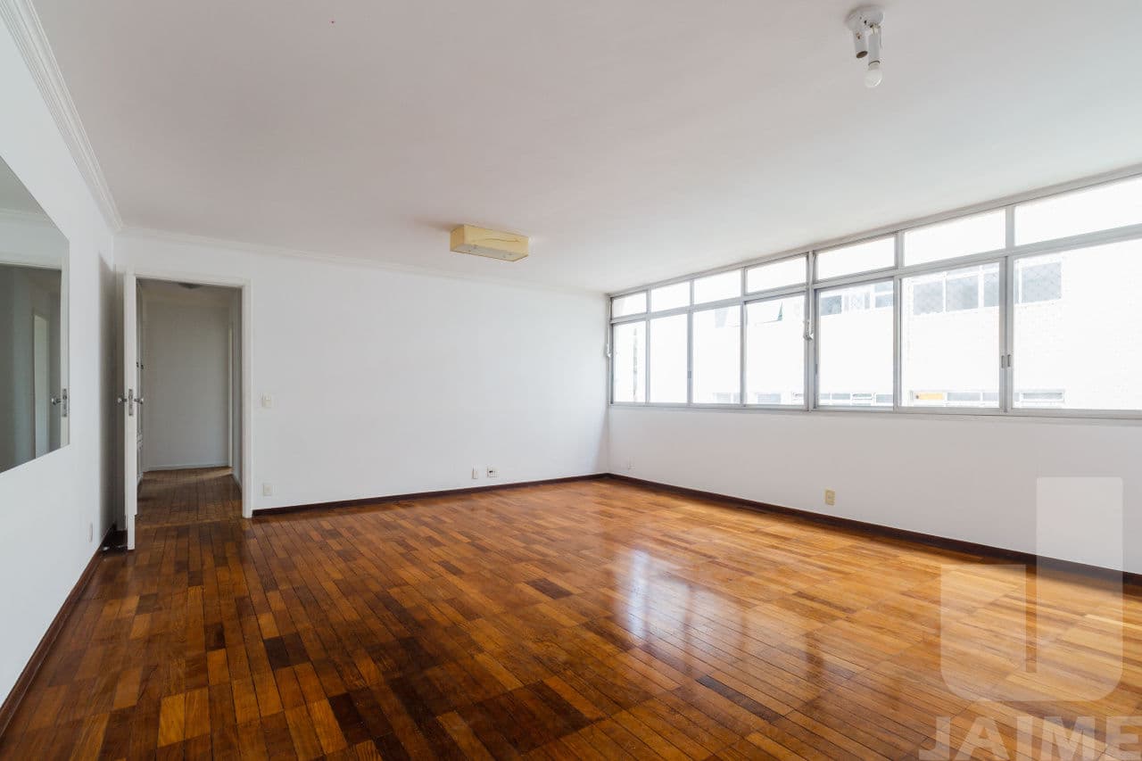 Apartamento de 3 dormitórios na R SABARÁ — Higienópolis, São Paulo - foto 1