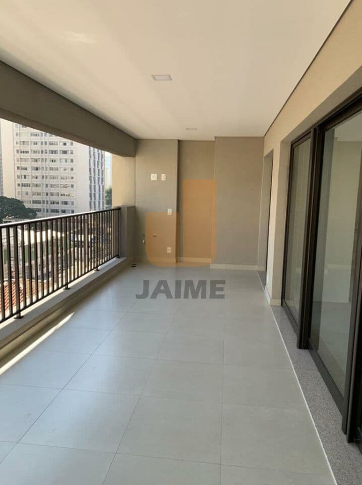 Apartamento de 3 dormitórios na R Eça de Queiroz — Vila Mariana, São Paulo - foto 3