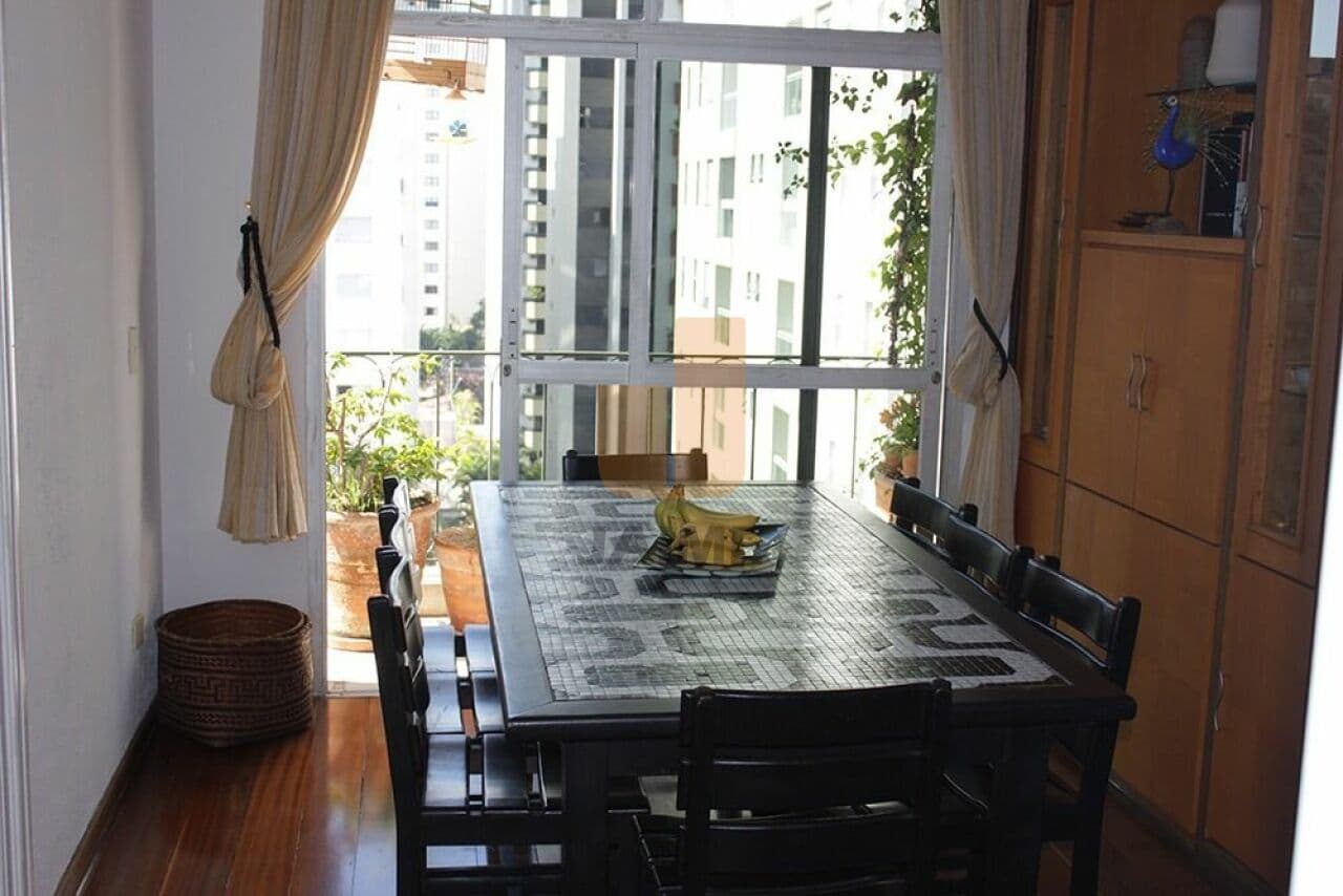 Apartamento em Moema
