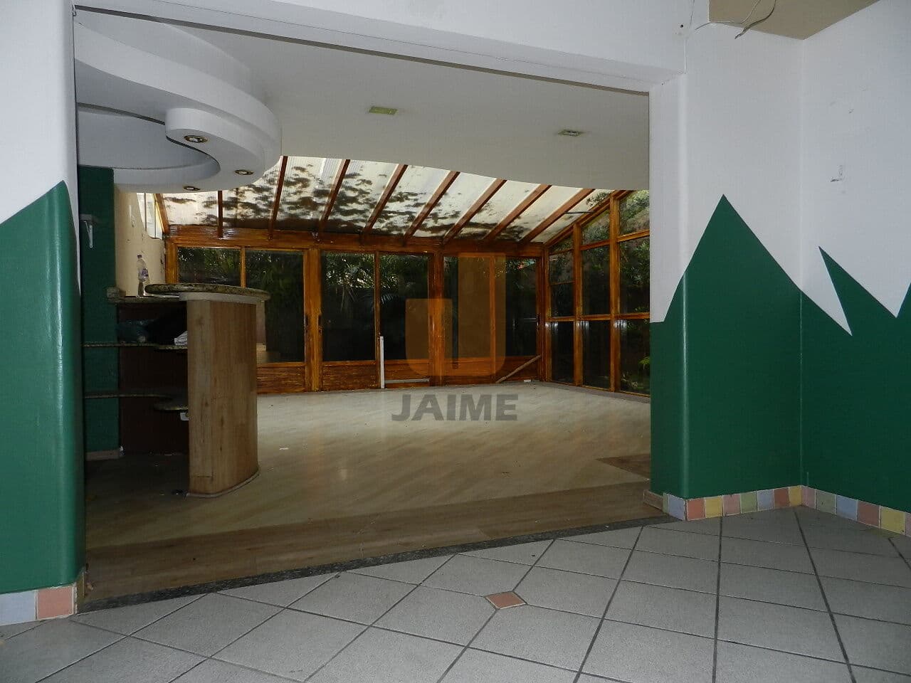 Comercial em Santa Cecília