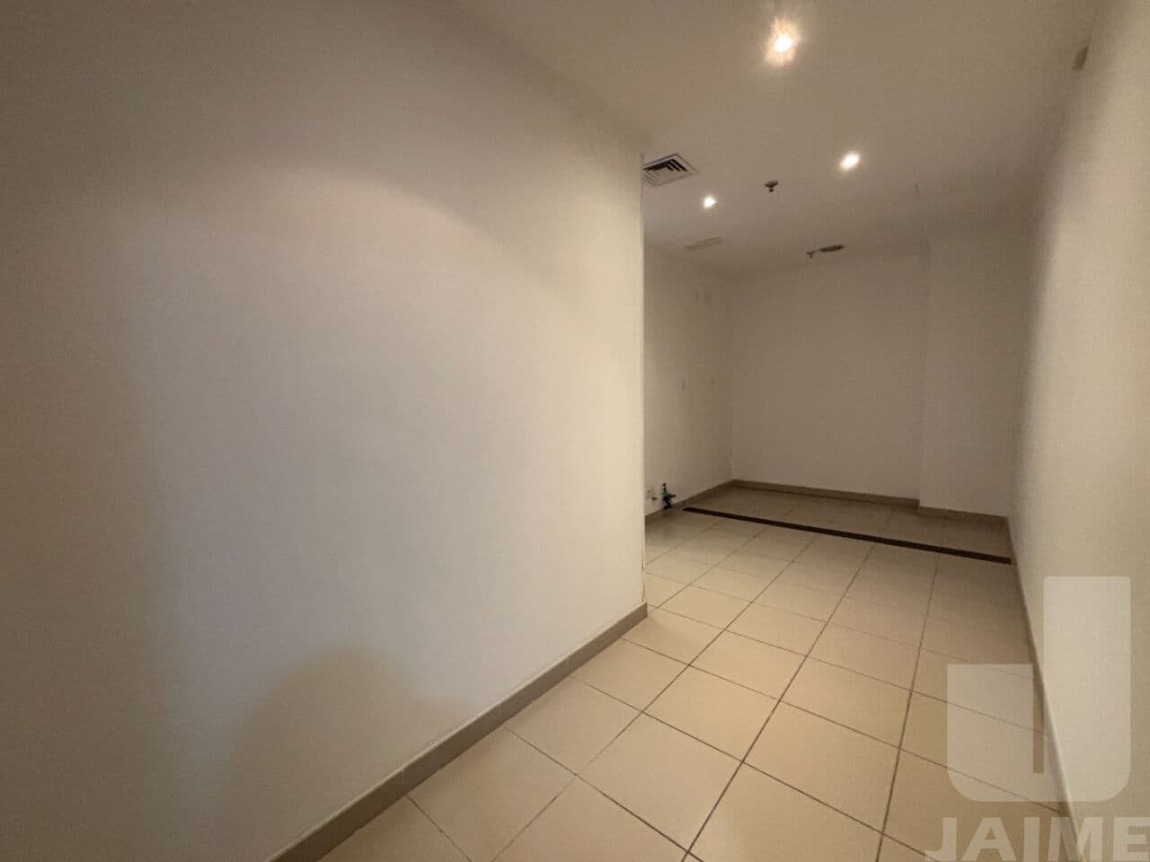 Comercial na R MATO GROSSO — Higienópolis, São Paulo - foto 2