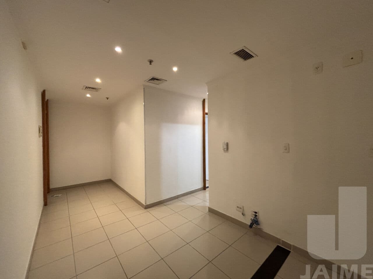 Comercial na R MATO GROSSO — Higienópolis, São Paulo - foto 3