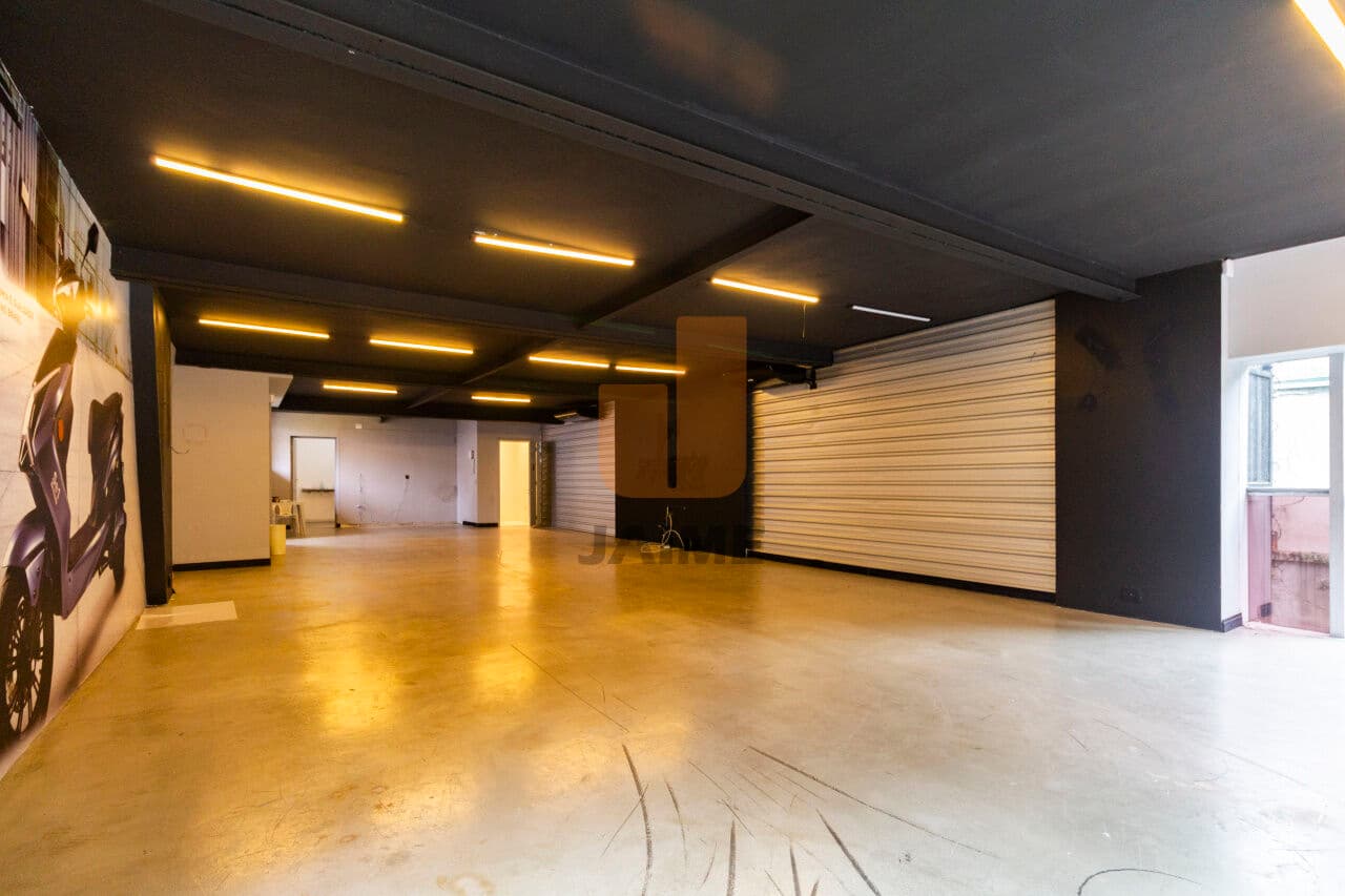 Comercial na AV Pacaembu — Pacaembu, São Paulo - foto 4