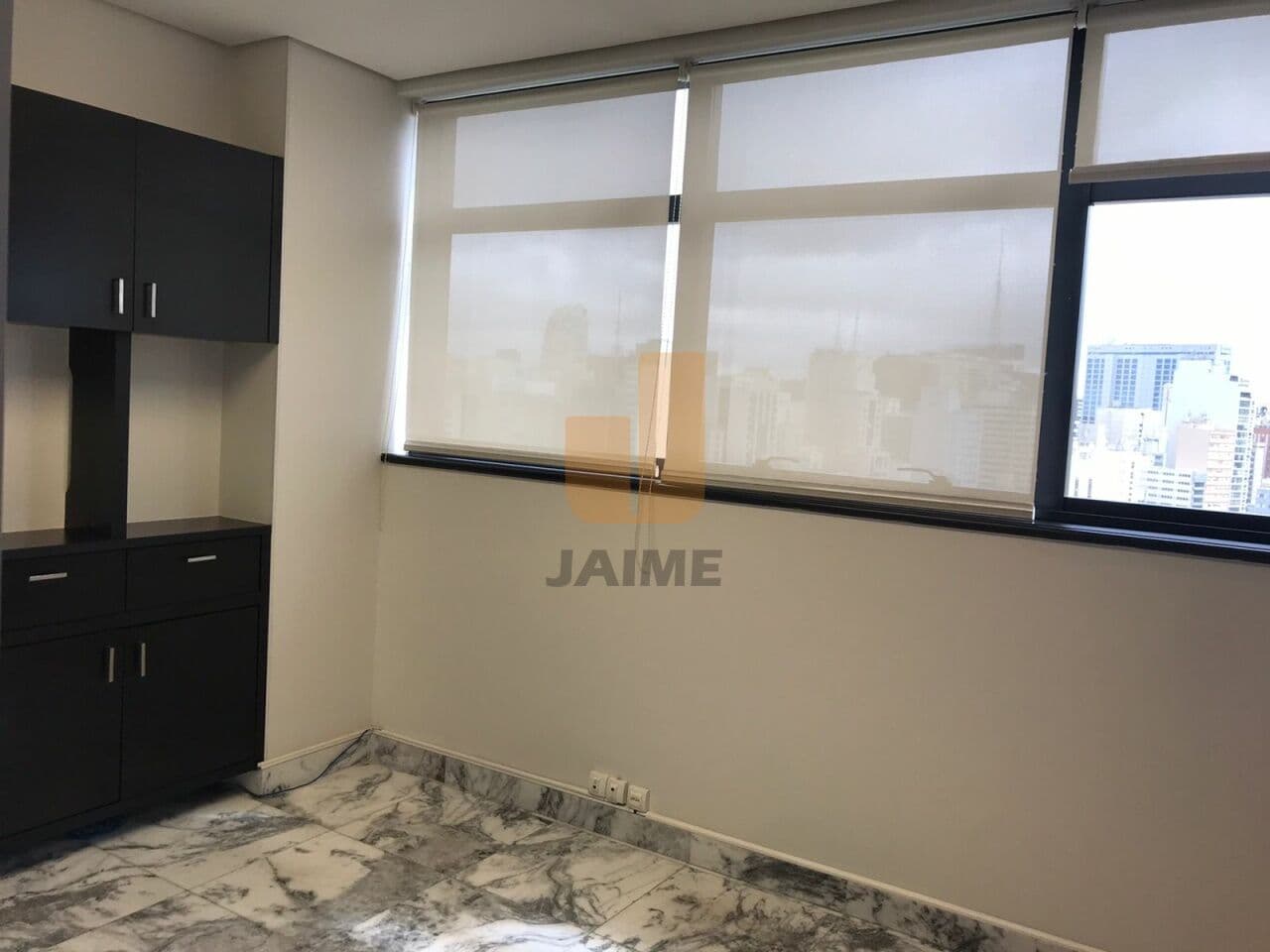 Comercial na R MATO GROSSO — Higienópolis, São Paulo - foto 3