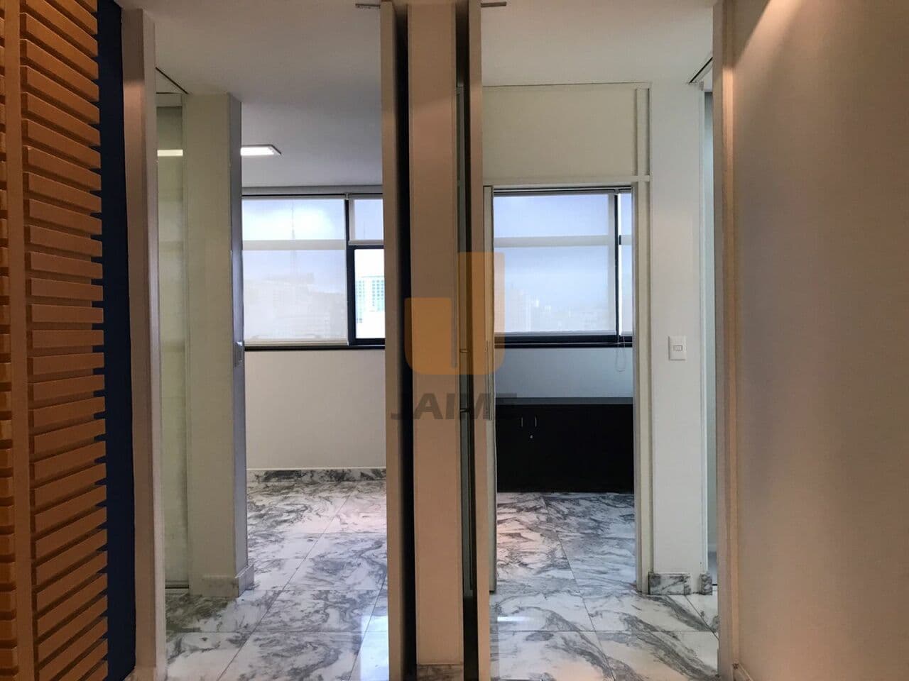 Comercial na R MATO GROSSO — Higienópolis, São Paulo - foto 2