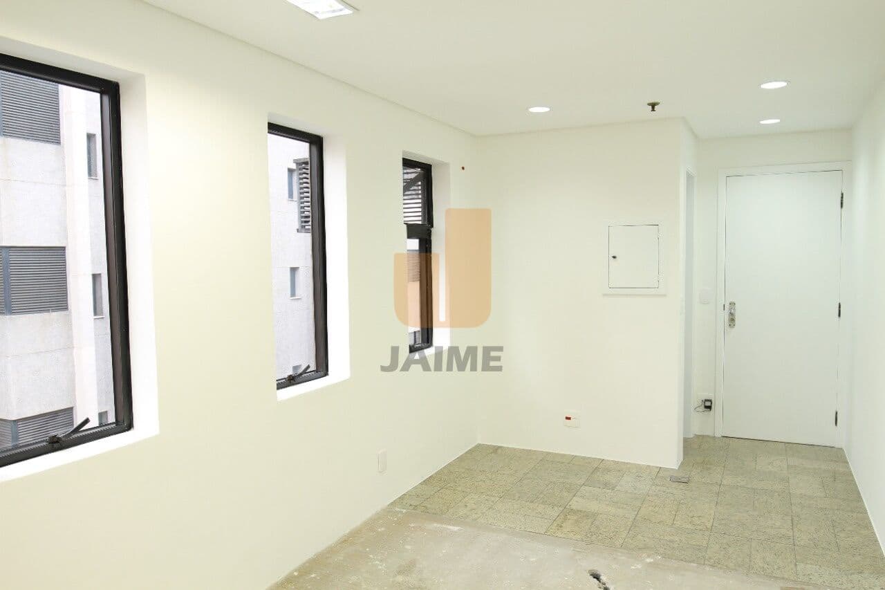 Comercial na R DOUTOR ALBUQUERQUE LINS — Higienópolis, São Paulo - foto 3