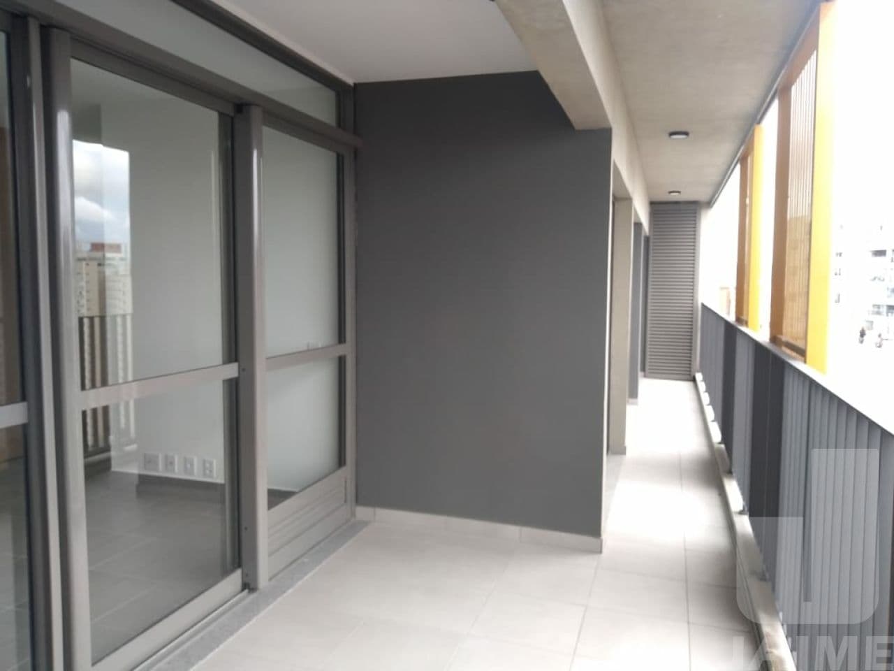 Apartamento de 3 dormitórios na R Senador César Lacerda Vergueiro — Sumarezinho, São Paulo