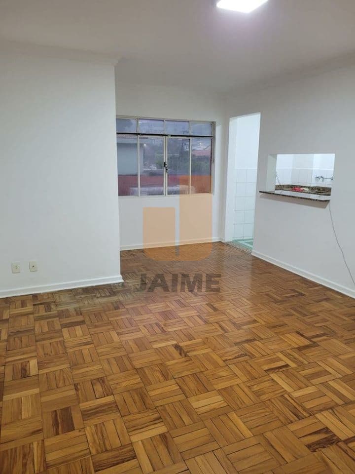 Apartamento de 1 dormitório na R NATINGUI — Vila Madalena, São Paulo