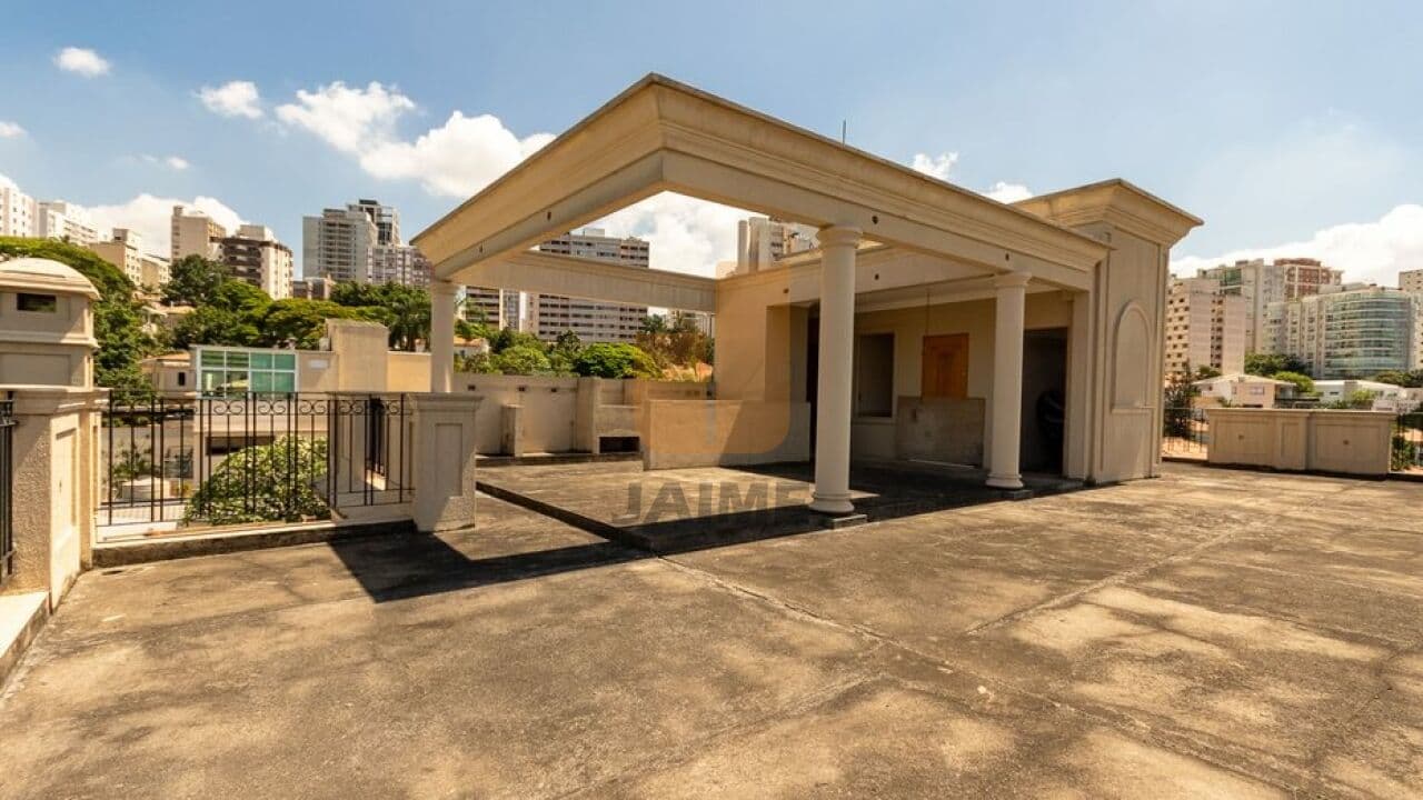 Casa de 6 dormitórios na R BRAGANÇA — Pacaembu, São Paulo - foto 4