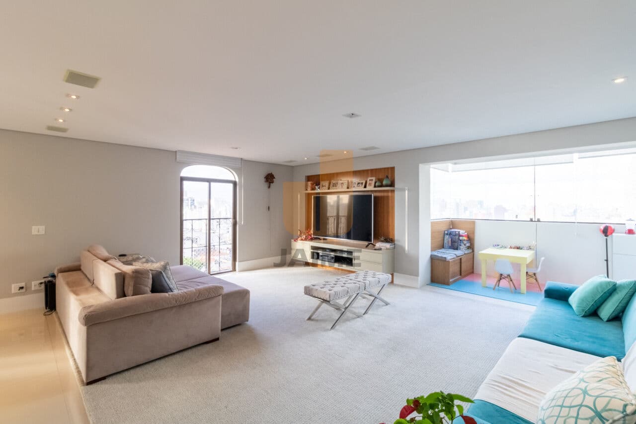 Apartamento em Morro dos Ingleses
