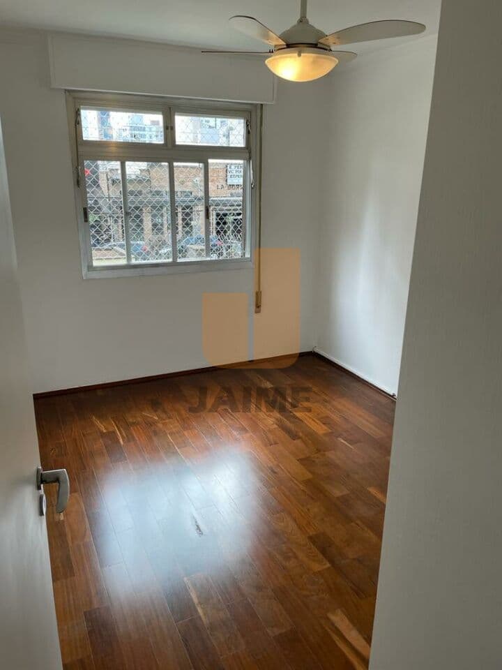 Apartamento de 2 dormitórios na R JOÃO MOURA — Pinheiros, São Paulo