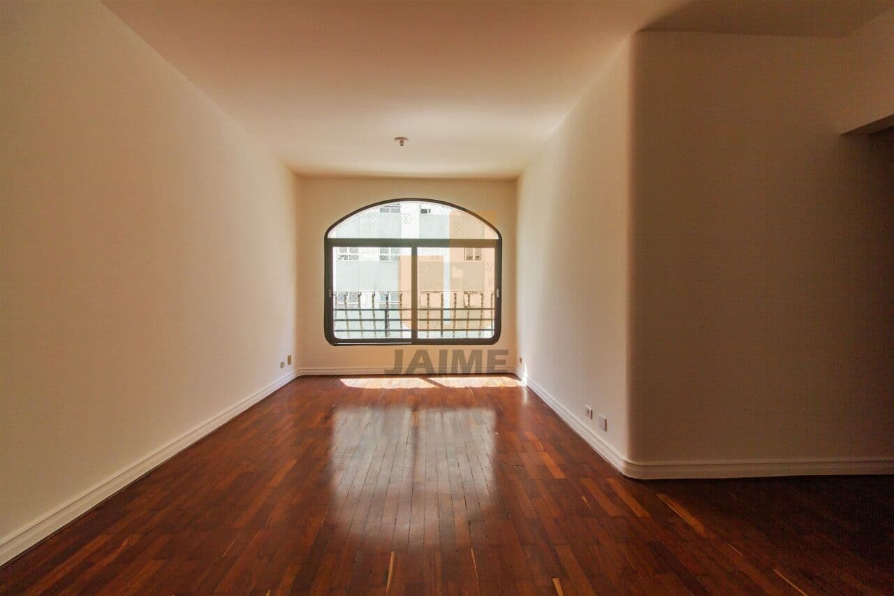 Apartamento de 3 dormitórios na AL Joaquim Eugênio de Lima — Jardim Paulista, São Paulo