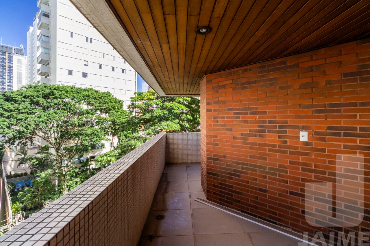 Apartamento de 4 dormitórios na R PARAGUASSU — Perdizes, São Paulo - foto 2