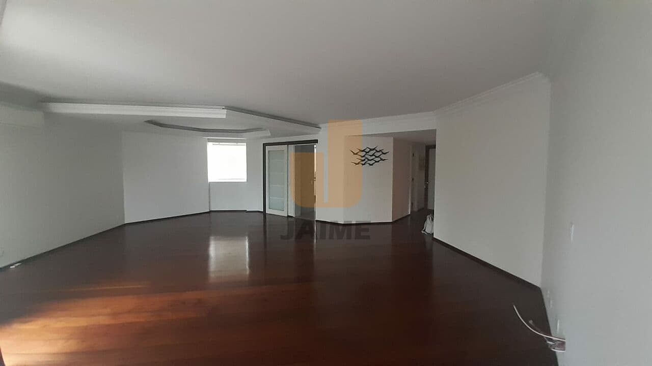 Apartamento de 3 dormitórios na R Paraguassu — Perdizes, São Paulo