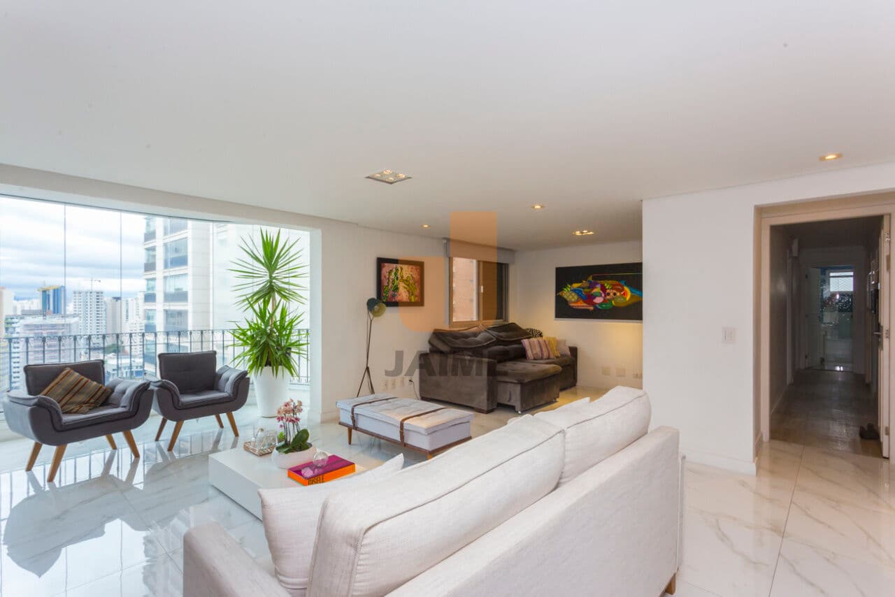 Apartamento de 3 dormitórios na R AIMBERÊ — Perdizes, São Paulo - foto 2