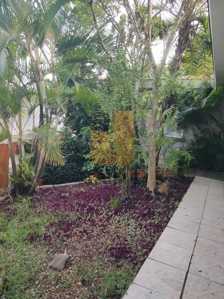 Casa de 4 dormitórios na R João Moura — Pinheiros, São Paulo - foto 2