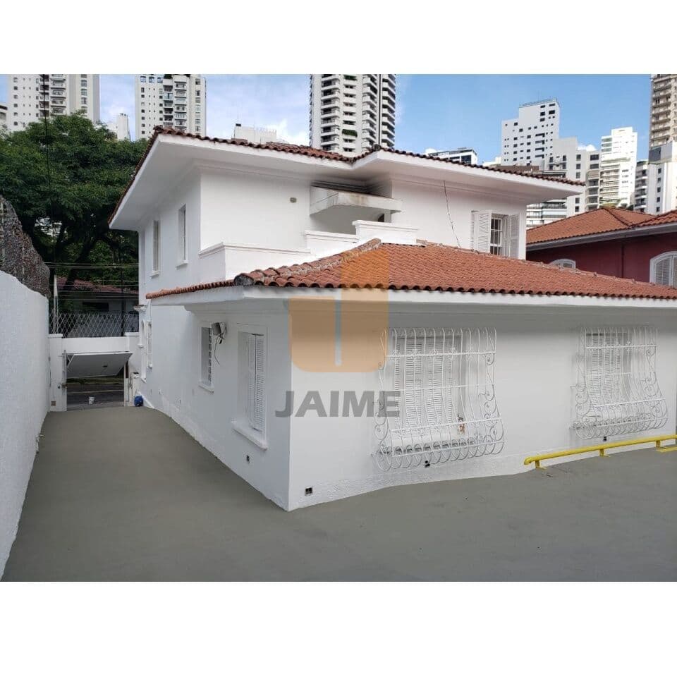 Comercial em Pacaembu