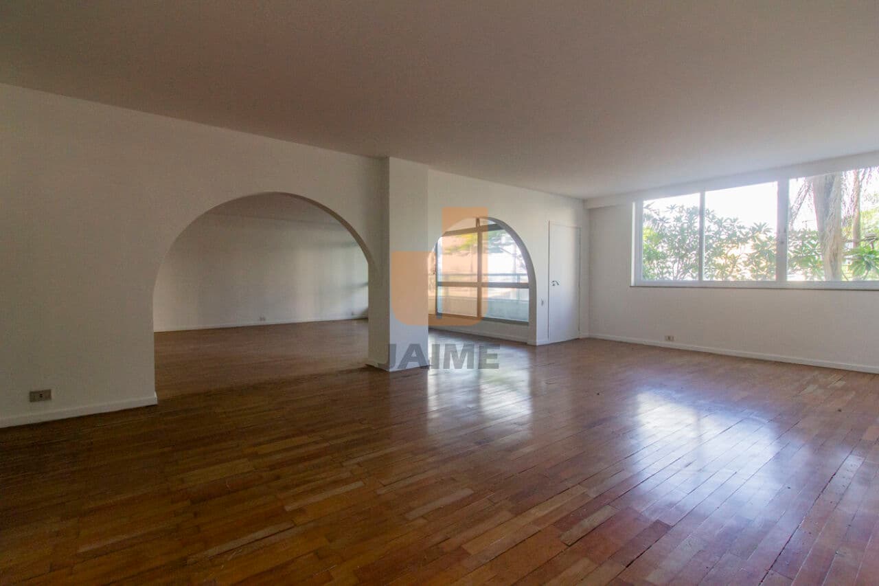 Apartamento em Morro dos Ingleses