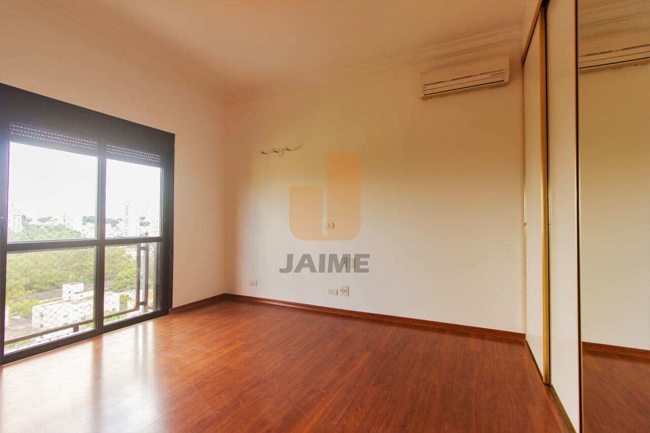 Apartamento de 3 dormitórios na R Doutor João Maia — Aclimação, São Paulo - foto 2