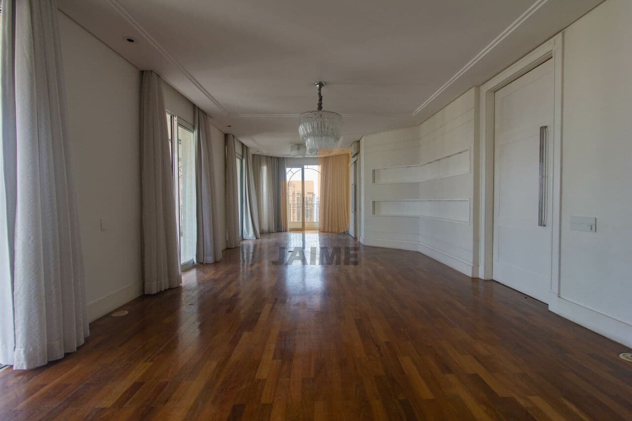 Apartamento em Jardim Fonte do Morumbi