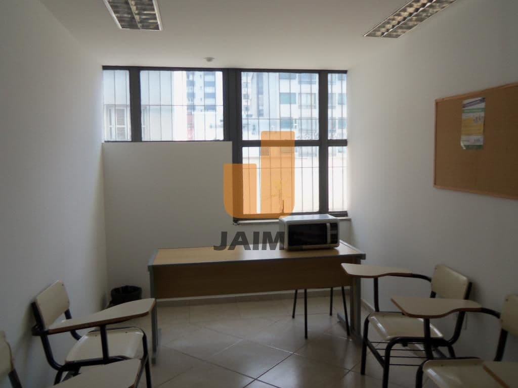 Comercial na R MAJOR SERTÓRIO — Higienópolis, São Paulo