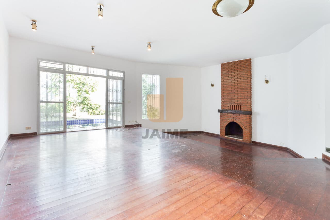 Casa de 5 dormitórios na R Doutor Rubens Maragliano — Jardim Leonor, São Paulo - foto 3
