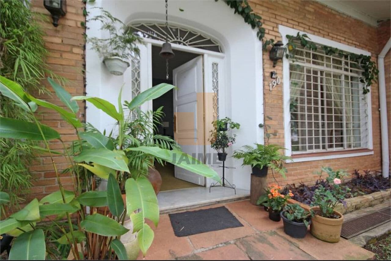 Casa de 3 dormitórios na R Bauru — Pacaembu, São Paulo - foto 3