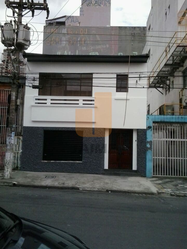 Comercial em Santana