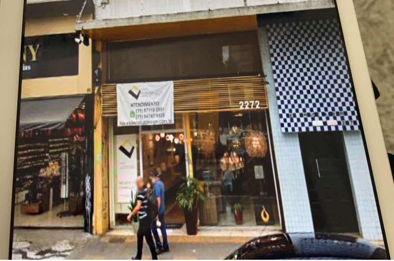 Comercial em Consolação