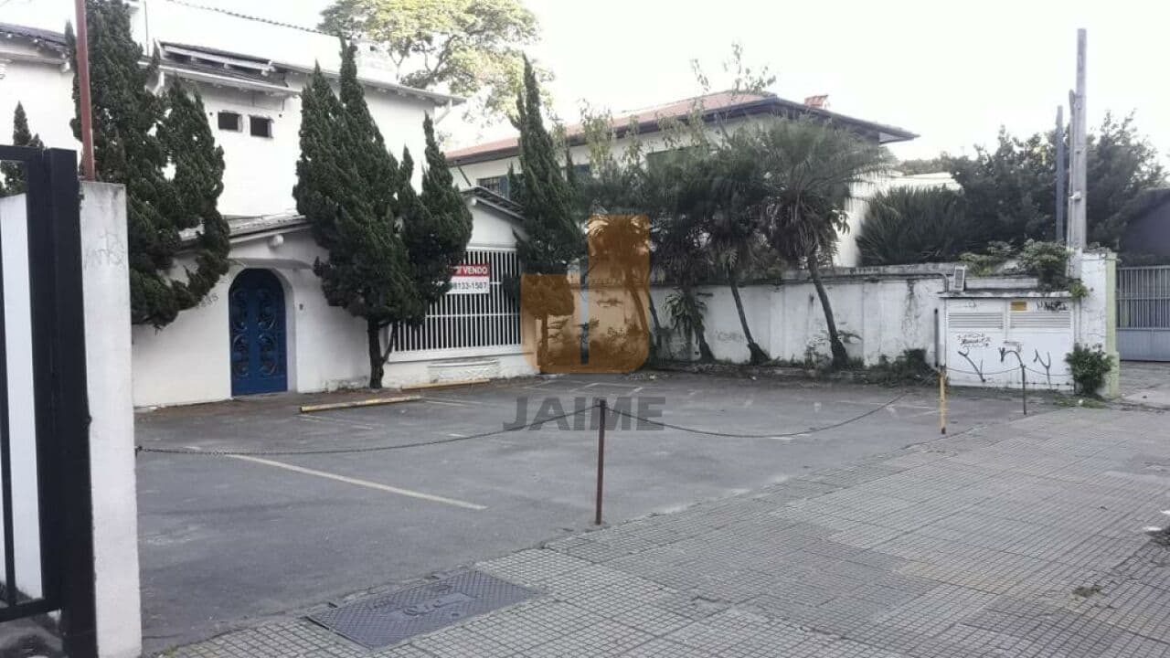 Comercial de 1 dormitório na AV REBOUÇAS — Pinheiros, São Paulo