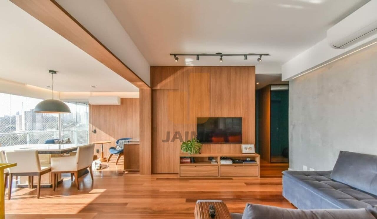 Apartamento de 3 dormitórios na R Horácio Lane — Pinheiros, São Paulo