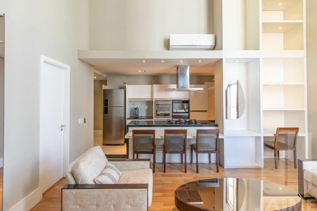 Apartamento de 2 dormitórios na R DIOGO JÁCOME — Vila Nova Conceição, São Paulo