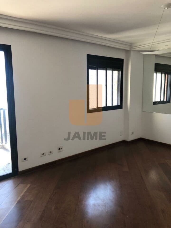Apartamento de 4 dormitórios na R TEIXEIRA DA SILVA — Paraíso, São Paulo